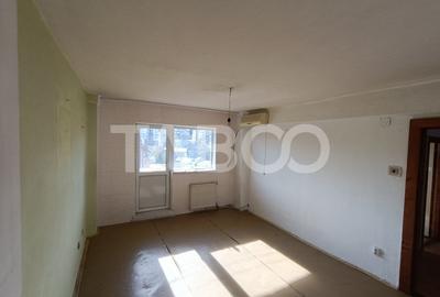 Apartament decomandat 3 camere 64 mp utili balcon uscatorie Alba Iulia