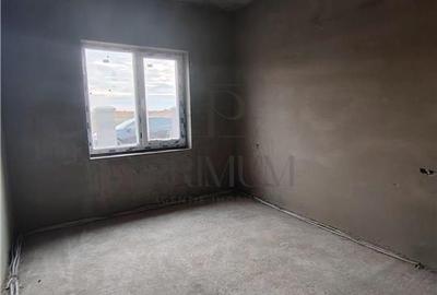 Duplex pe plan - teren generos - zona linistita - 9