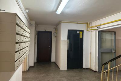 Inchiriere apartament de 3 camere - 16