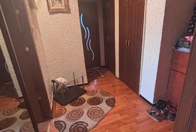 Vand apartament 2 cam decomandat, str. Dacia (zona Mall)- Targu-Jiu - 2