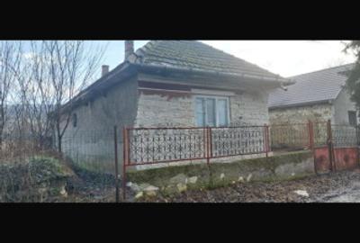 Casa demolabila Faureni, 2600 mp teren - 8