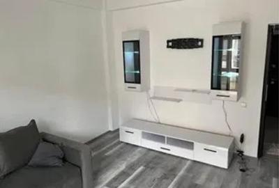 Garsonieră semidecomandată, mobilată în Dobroești