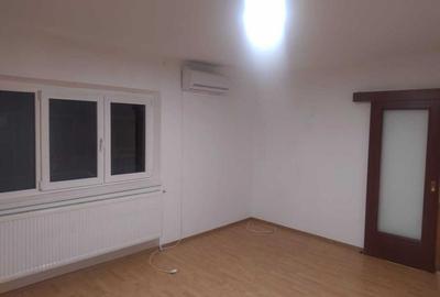 Unirii-Nerva Traian,apartament 2 camere de vanzare parter,nemobilat - 18