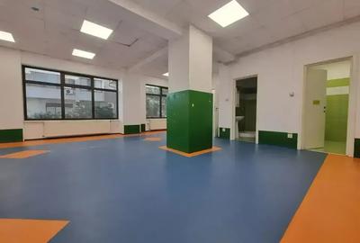 Spatiu Comercial / Birouri - Titan Metrou - 1