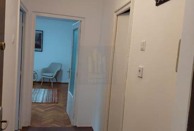 Garsoniera decomandata cu balcon de inchiriat in zona Piata Alba Iulia - 13