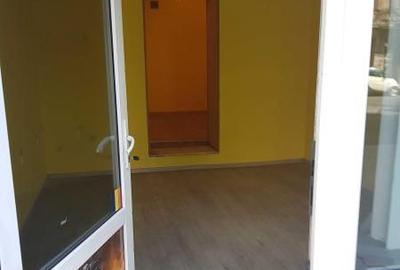 Spatiu comercial Kogalniceanu stradal 50 mp fara risc seismic - 4