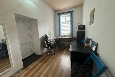 Apartament 2 camere 55mp- zona magazinului Central - 8