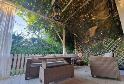 Casa 4 camere | Parcul Mogosoaia | Drum privat cu bariera | P+1+Pod | Semineu - 1