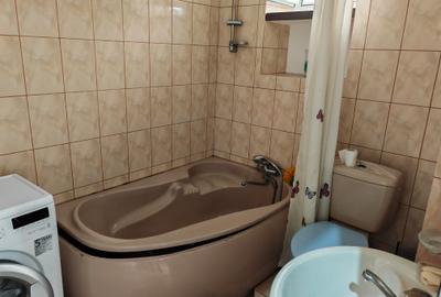 Apartament 4 camere cu priveliste deosebita zona Colinei - 33