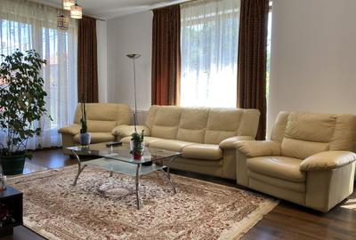 Apartament 6 camere, 170 mp, in vila, cu curte, zona buna - 1