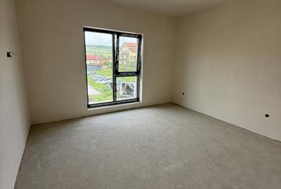 Duplex modern de vânzare în Florești – curte privată - 12