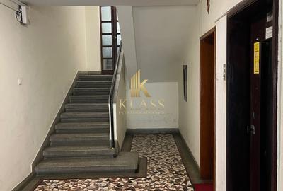 Apartament 3 camere lângă Cișmigiu – potențial investițional - 17
