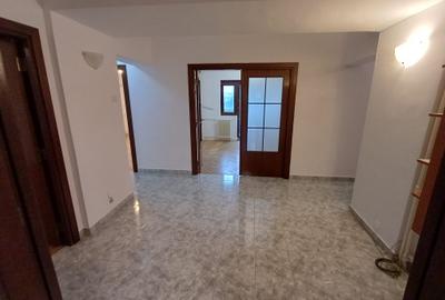 PIATA UNIRII 4 camere ideal cabinet avocat, birou arhitect, contabilitate - 6