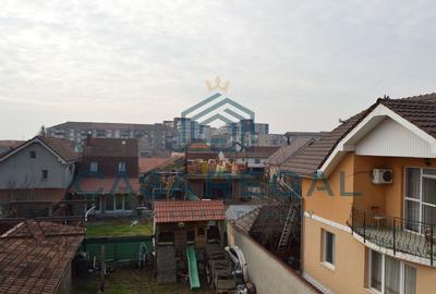Apartament la casa, 3 camere 100 mp utili, Nufarul - 27