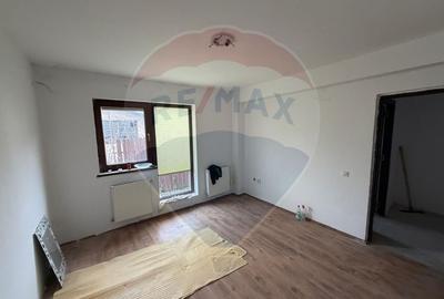 Apartament cu 3 camere de vânzare în zona Central - 4