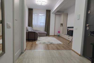 Tomis Plus 3 camere et 1 parcare privată 650 euro/luna