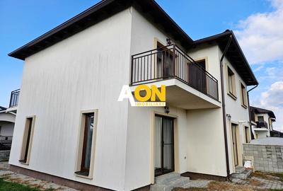 1/2 Duplex, 4 camere, mobilat, utilat, 230 mp teren, zona Lipoveni - 2