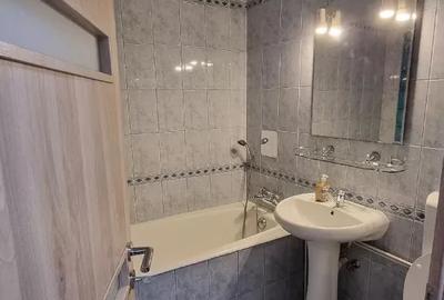 Apartament de 3 camere, 72 mp, balcon închis, două băi, Stefan cel Mare - 7