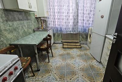 Zona Alexandru la bulevard, apartament liber, 3 camere, 70mp - 2