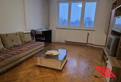 Ultracentral – Catedrala – 2 cam Decomandat – 330 euro - 3