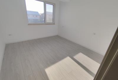 Duplex intabulat  la cheie 4  camere Popas  Pacurari  COD  160967 - 14