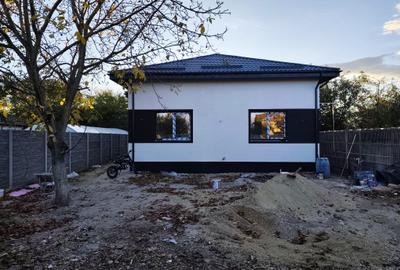 FARA COMISIOANE in Gulia vatra Satului la drum asfaltat casa 4 camere 2 bai P+M - 4