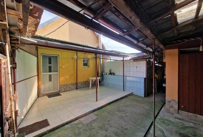 Casa cu 2 camere+living, renovata complet, in Episcopia Bihor - 12