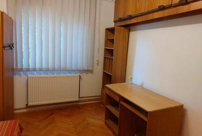 Apartament 3 camere decomandate – Zona Girocului, Str. Lidia - 10