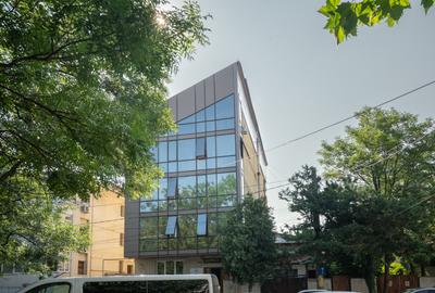 DRUMUL SARII - MACAROVICI, CLADIRE BIROURI 923 MP UTILI, LOT 360 MP! - 1