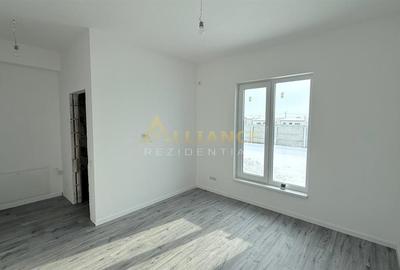 Casa Individuala - 3 camere - 2 bai - 371 mp teren - 8