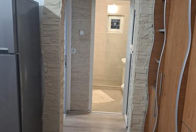 Micro 17, 2 camere amenajate modern, mobilate Pret 400 Euro - 11