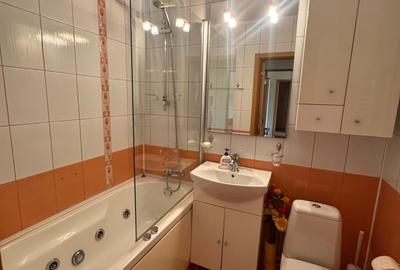 Inchiriere 3 camere cu centrala si parcare - 19