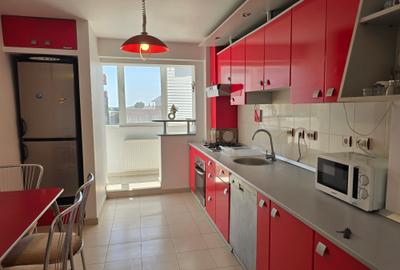 Apartament spatios cu trei camere - 7