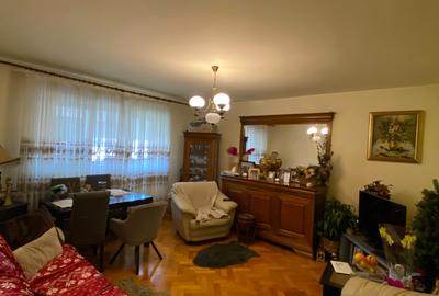 Apartament cu 3 camere pe Aleea Sportivilor (Ripensia)