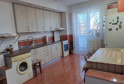 Apartament cu 2 camere decomandat, mobilat în Mănăștur