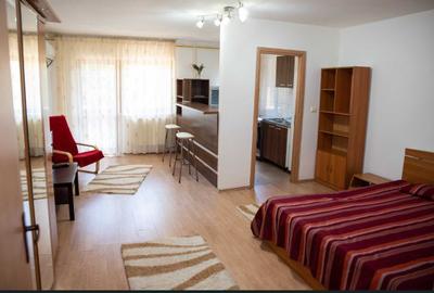 Garsonieră decomandată, mobilată în Colentina