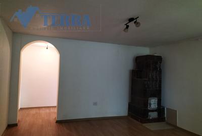 Casă cu teren de 2.300 mp și livadă în Rădești – Stâlpeni, Argeș - 9