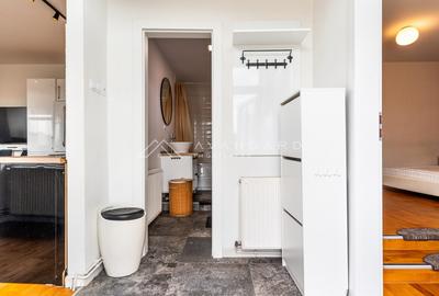 Apartament spațios de 87 mp, cu tavane înalte și garaj, strada Horea - 9
