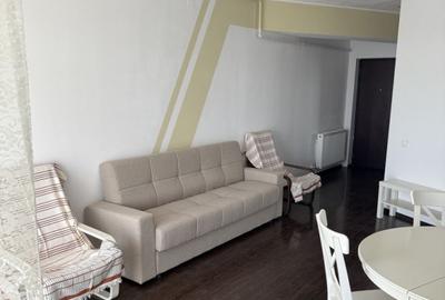 Apartament cu 2 camere semidecomandat, mobilat în Lujerului