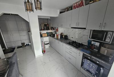 Apartament 3 camere decomandat | Nicolina 2 | Etaj 3 | Renovare completă - 1