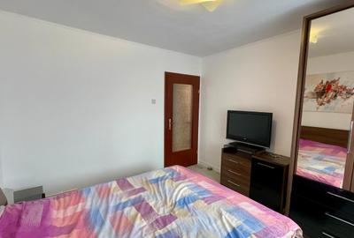 Apartament 3 camere, decomandat, zonă ultracentrală, bloc Mobilux, etaj 1 - 6