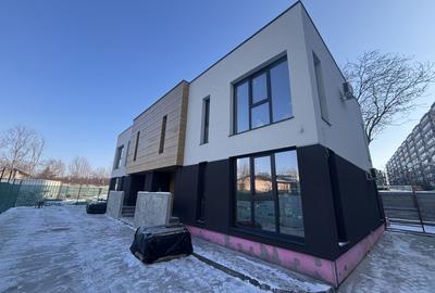 Casa 4 camere Ozana/1 Decembrie 1918 - 1