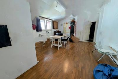 URGENT!, casa singur curte,  190 mp utili totali, LIBERA,  NEGOCIABIL - 2