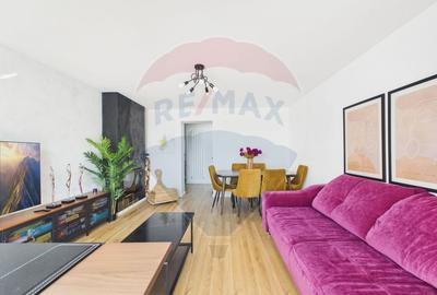 Apartament de vanzare, 3 camere ultra finisat,  Bd. Unirii - 28