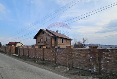 Casă / Vilă de lux, Scheia, Suceava - 14