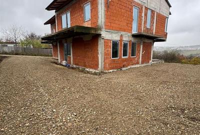 Duplex de vanzare zona dealuri - 3