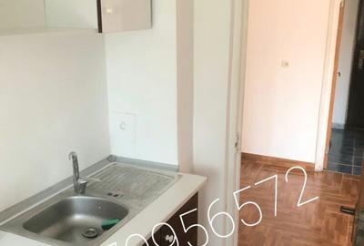 Obor, Colentina, Teiul D-nei, Posta, adiacent, 5/10 dec bl mixt/1985 ocazie - 4