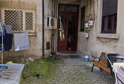 Ultracentral apartament cu 2 camere - 3