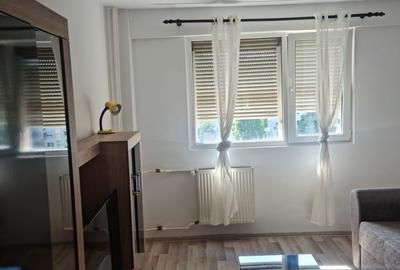 Apartament 2 camere renovat, mobilat complet, Piața Victoriei - 2