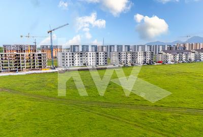 Teren intravilan cons. bloc-  740 mp | Regim P+2E–3E | Tractorul – Brașov - 2